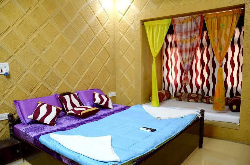 ג'איסלמר Hotel Qutub Villa מראה חיצוני תמונה